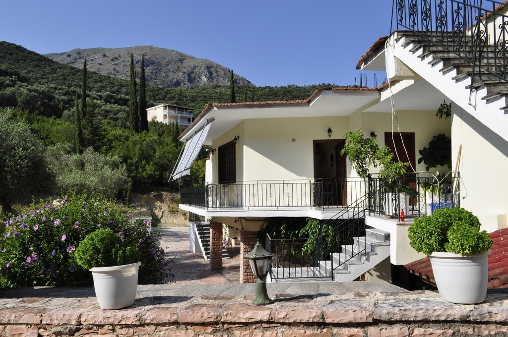 Fountas Studios Parga Exterior photo